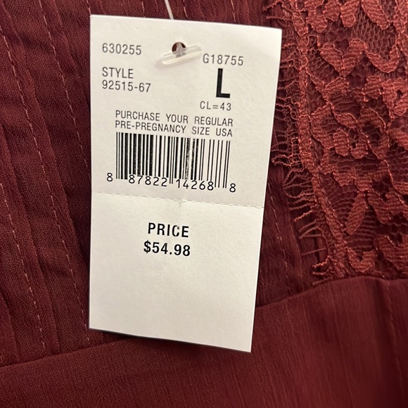 Jessica Simpson Maternity burgundy top size L bell sleeves lace detail - Picture 4 of 12